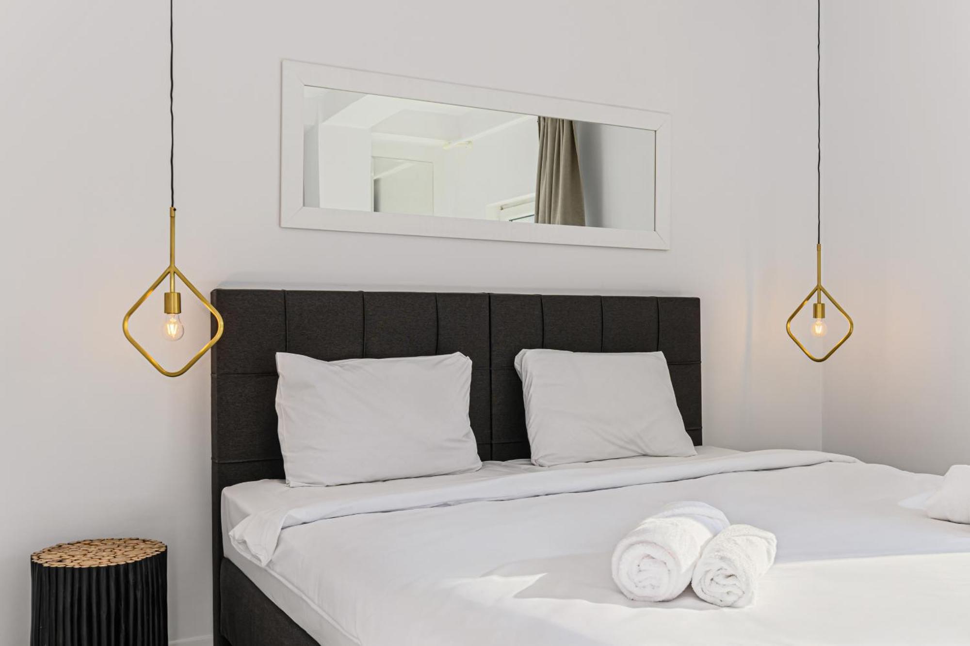 Harmony Apartments - Brasov City Center Bagian luar foto